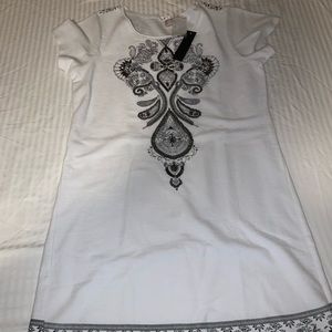 White dress with sleeves and black accent